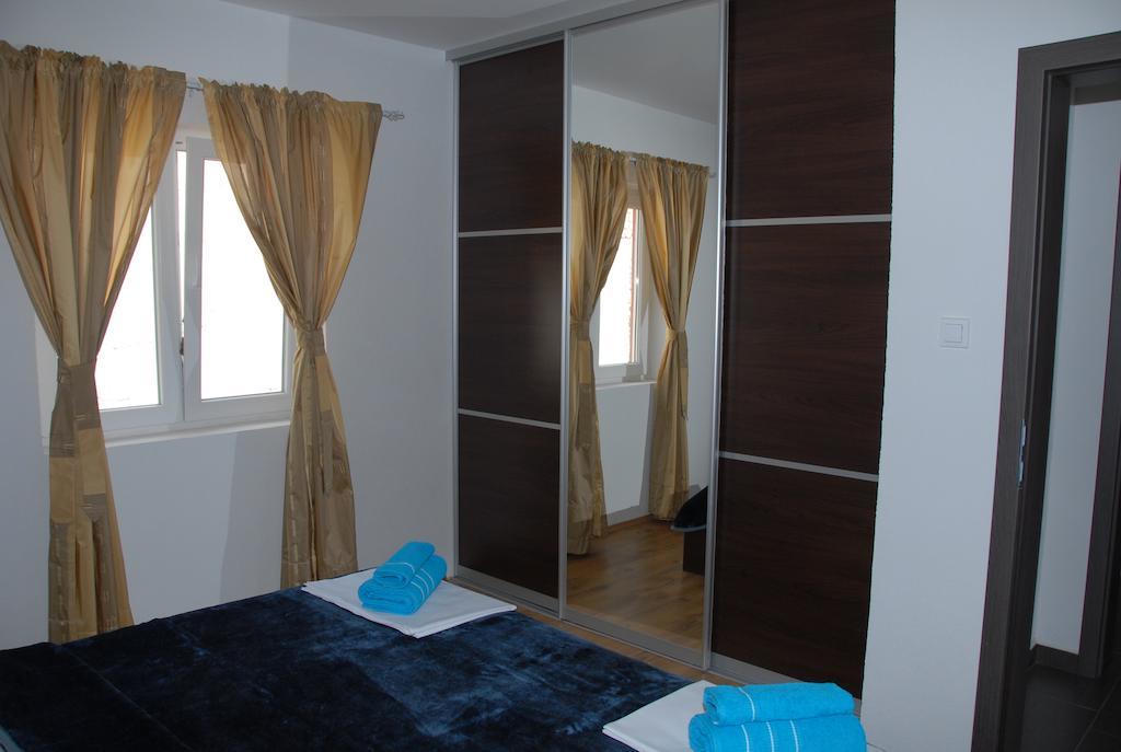 Apartments Kriz 센 외부 사진